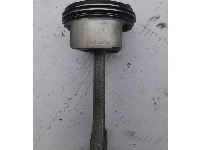 Píst KRB3   Audi A8 S8 D3 4E     