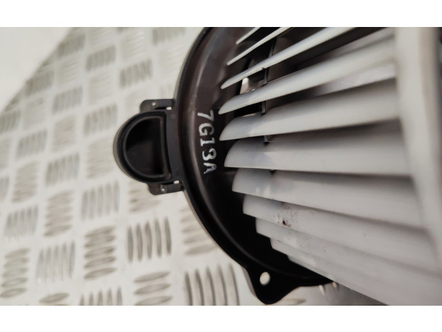 Вентилятор печки KIA Ceed