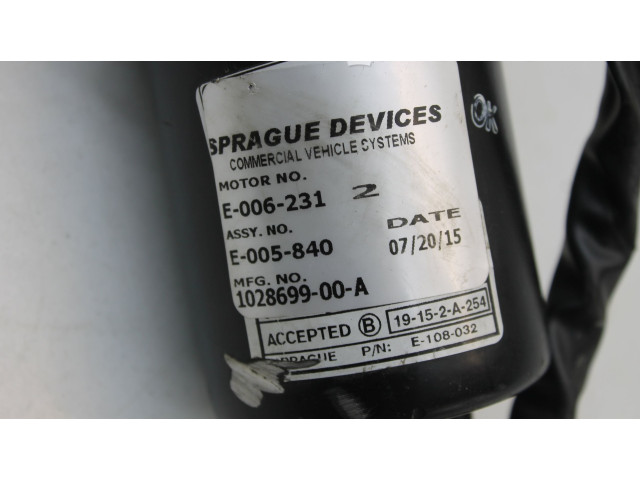 Моторчик дворников 102869900A Tesla Model S