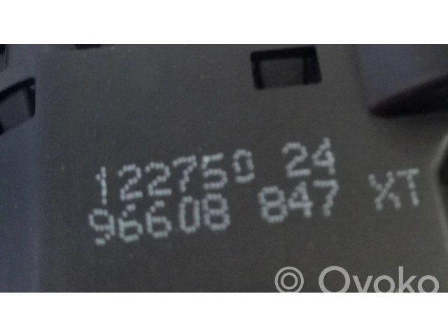 Подрулевой переключатель 96608847XT Citroen C3