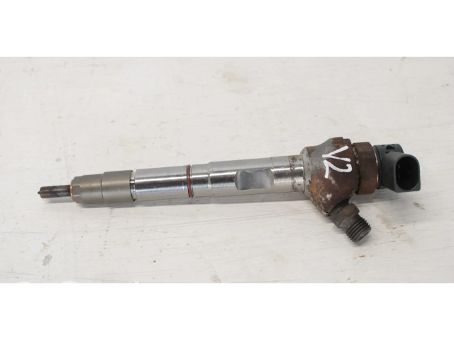 Форсунка 04L130277AC    Volkswagen Golf VII для дизельного двигателя CRB 2