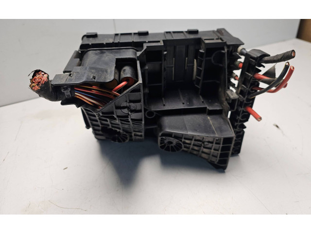 Pojistková skříňka 01718130, 8K170411510 Volkswagen Caddy 2012