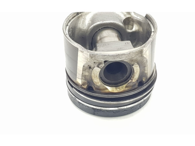  Поршень с шатуном  1607373680, 1607373680  Peugeot 2008 I  