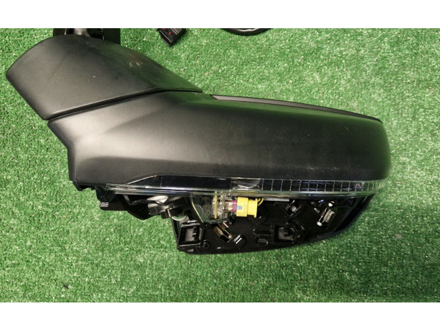 Зеркало электрическое Audi Q5 SQ5 2017 - года