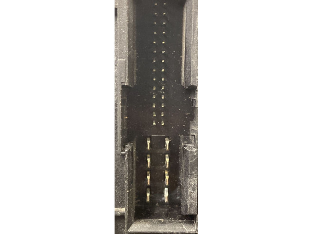 Pojistková skříňka 0001683V001, 0001683V001 Smart ForTwo 2002