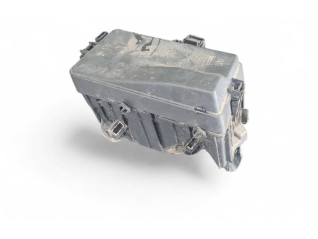 Блок предохранителей 5WA907361A, 5WA937132A Skoda Octavia Mk4