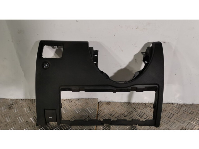 Другая деталь салона