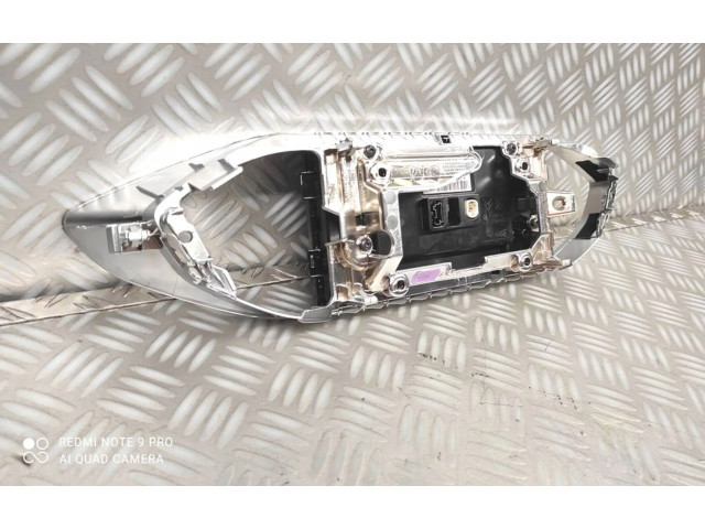 Дисплей 9824298580, 06980930 Citroen C3 Aircross