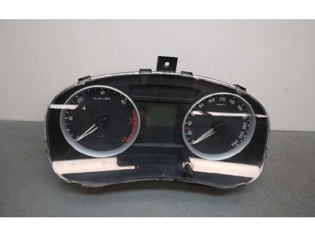 Панель приборов 5J0920811C Skoda Fabia Mk2 (5J)