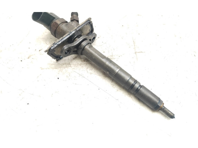 Форсунка 0445110114, 057130276H    Audi A8 S8 D2 4D   