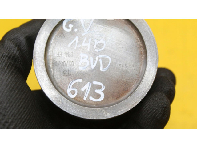 Píst Seat Ibiza IV (6J,6P)