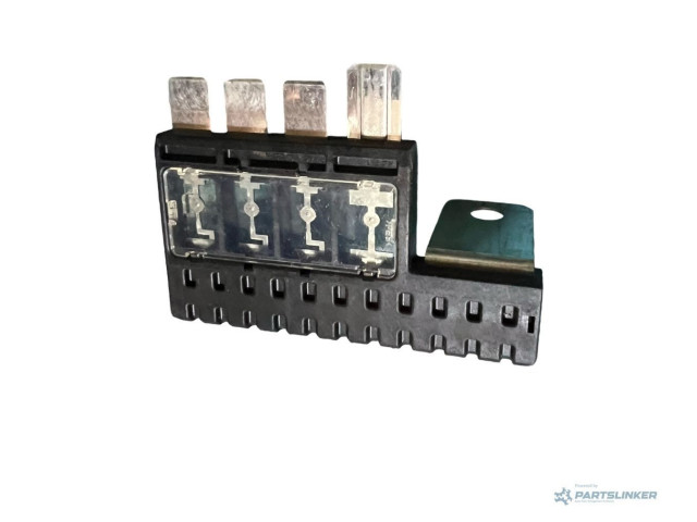 Блок предохранителей 1898009700   KIA Sportage    