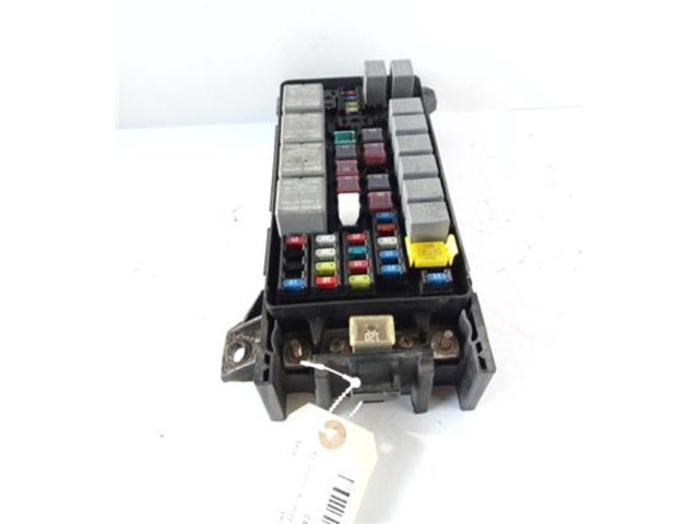 Блок предохранителей  6110872, 6110872   KIA Sorento    