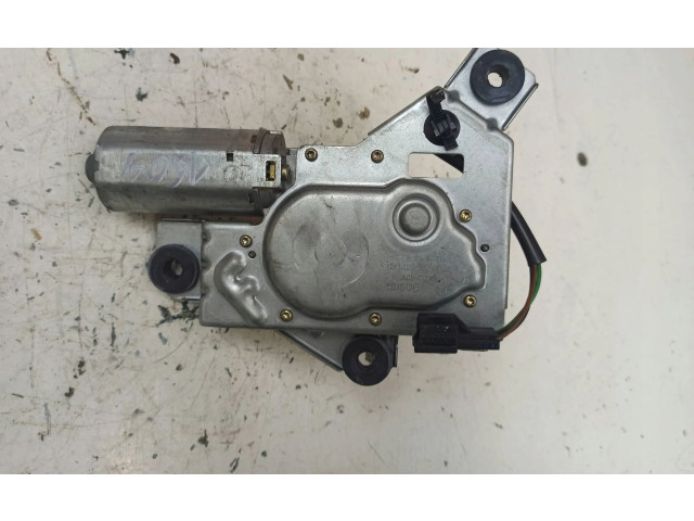 Моторчик дворников Mitsubishi Carisma