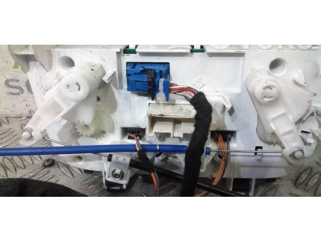 Блок управления климат-контролем 77365668 Fiat Punto (199)