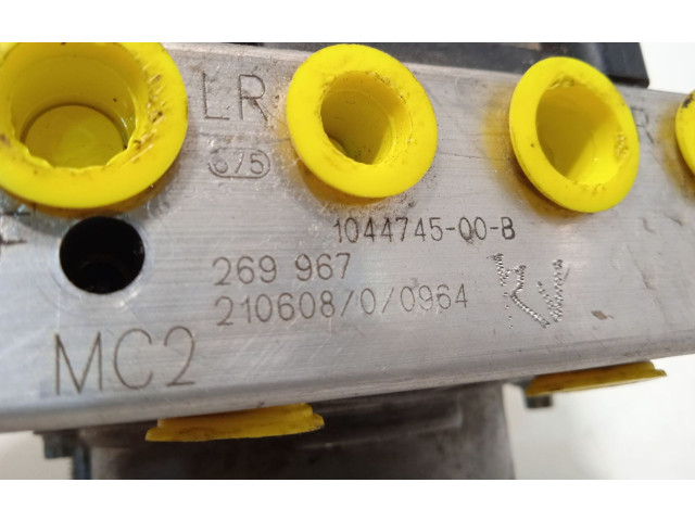 Блок АБС 104474500B, 269967 Tesla Model S 2012 - года