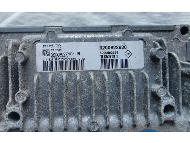 Řídící jednotka S126027101, B8200623620 Renault Megane III 2009