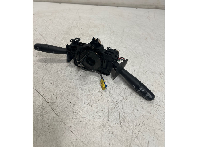 Ручка стеклоочистителей 8200792587   Dacia Duster