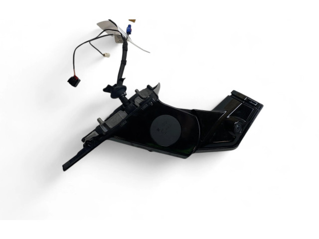 Зеркало электрическое        Audi e-tron   -  года   