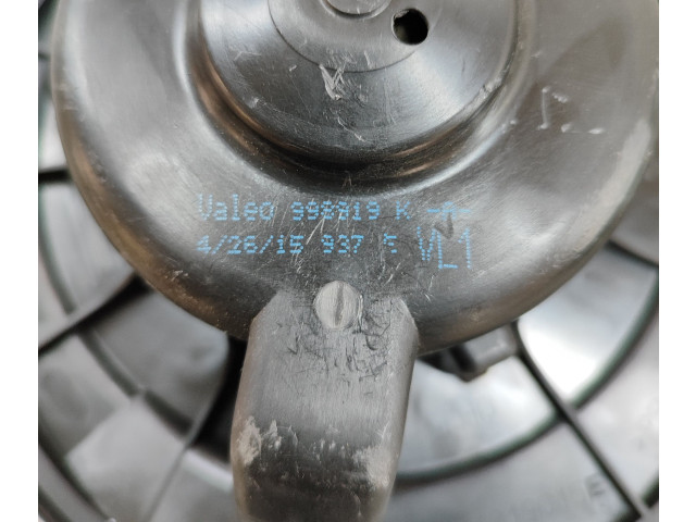 Вентилятор печки    1K1819015E, 998919K   Volkswagen Caddy