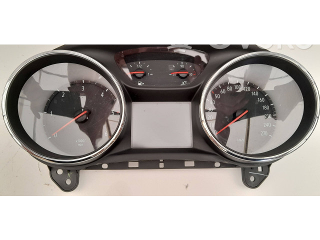 Панель приборов 39102855, 600775881 Vauxhall Astra K