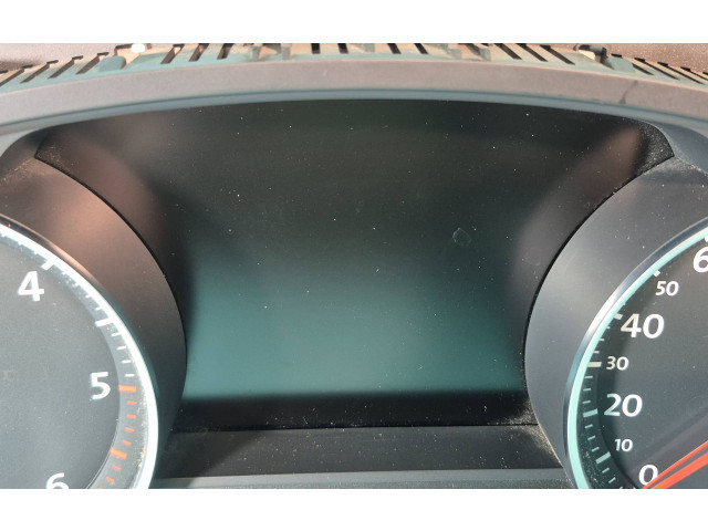 Přístrojová deska Volkswagen Touareg II 2010 7P6920880A, 0263677001