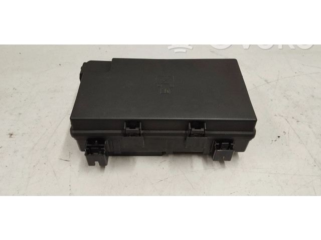 Блок предохранителей P68251627ab, 68251627ab Jeep Grand Cherokee