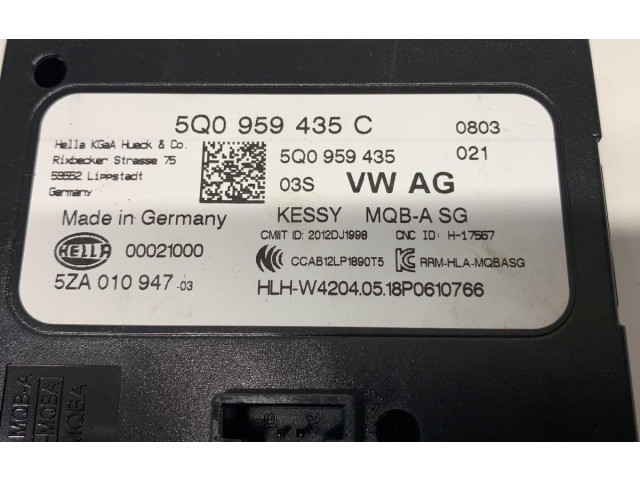 Блок управления 5Q0959435C   Skoda Octavia Mk3 (5E)