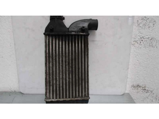 Интеркулер 465533250, 1702703 Fiat Marea 1.9