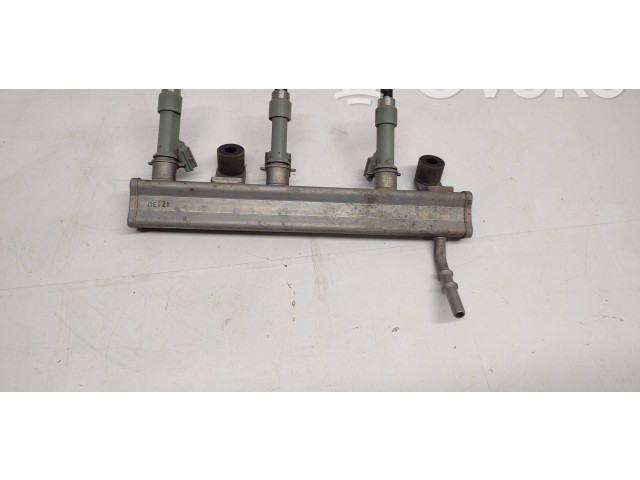 Vstřikovač 232500q030, 228052218   Peugeot 108     