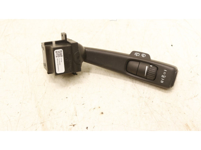 Ручка стеклоочистителей 31275359   Volvo V70