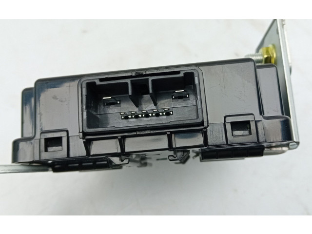 Блок управления 95300-M6000 KIA Ceed