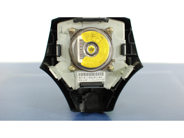 Подушка безопасности водителя Mazda MPV II LW