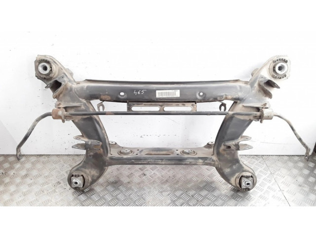 Задняя траверса