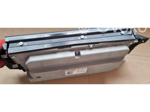 Дисплей    4M8919605M, 001180823001   Audi RS Q8