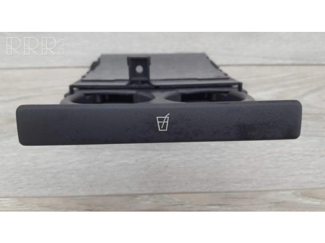 Держатель чашки