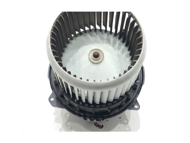 Вентилятор печки    MR116244   Renault Clio V