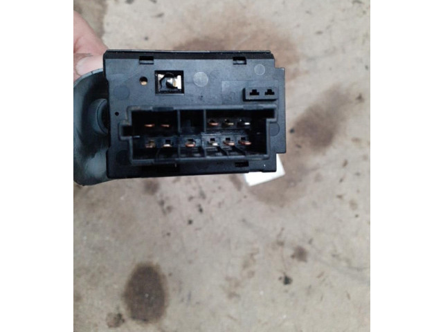 Ручка стеклоочистителей 623961   Citroen Xsara Picasso