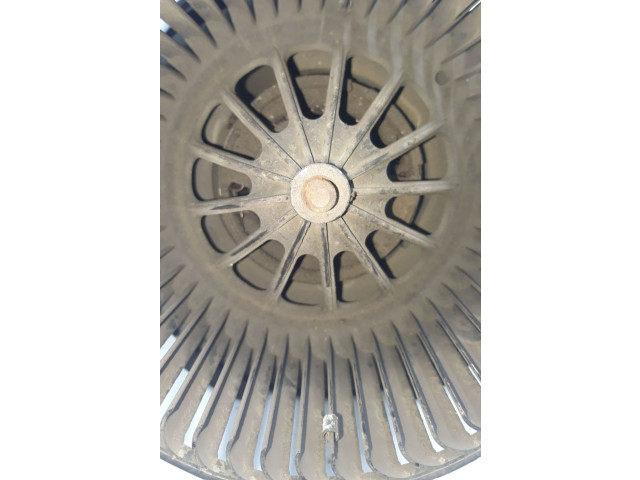 Вентилятор печки       Volkswagen PASSAT B6