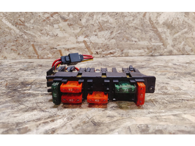 Блок предохранителей 1405450101   Mercedes-Benz S W140    