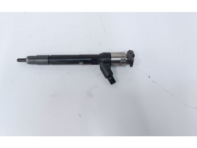 Vstřikovač 55578075 Opel Astra K B16DTU