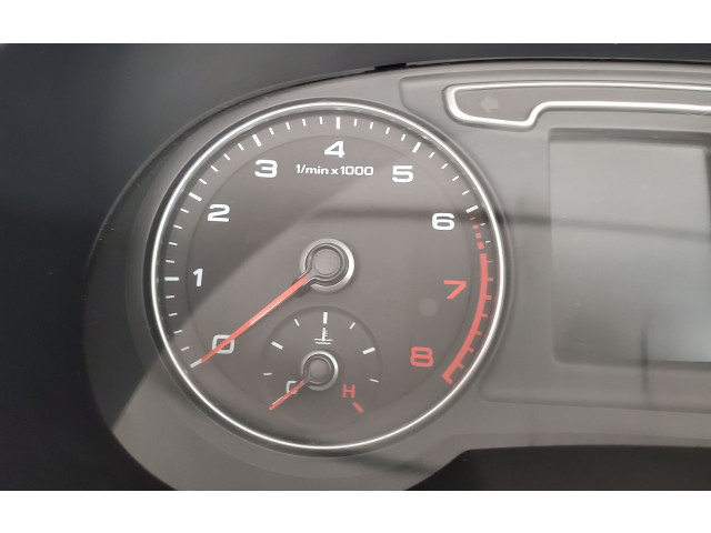 Панель приборов 8U0920970   Audi Q3 8U       