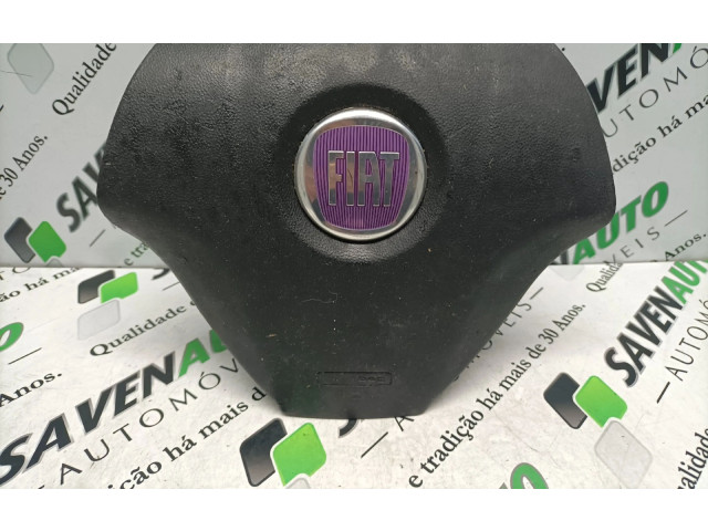 Подушка безопасности водителя SV2JT-23-11 Fiat Linea