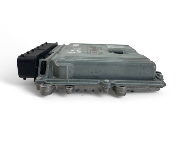 Блок управления двигателем Блок управления 31303095AC, 0281016616   Volvo V70