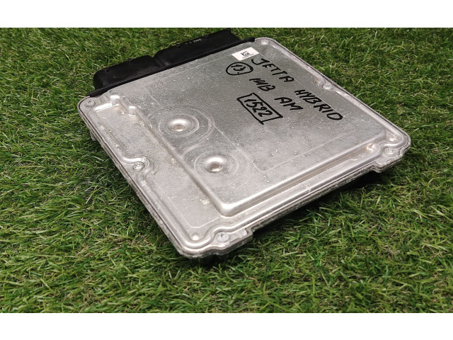 Блок управления двигателем Блок управления 04E907309B, 0261S07497 Volkswagen Jetta VI