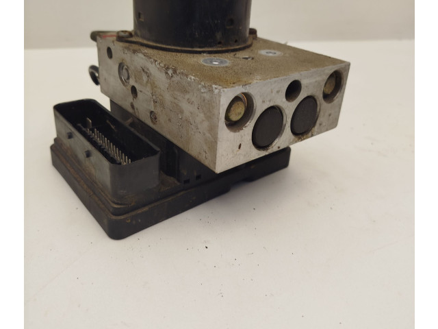 Блок АБС 8671224, P08671223   Volvo  V70  2000 - 2004 года