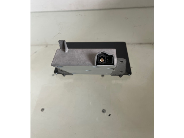 Дисплей 81A919604B, GDJ070JA0030S Audi Q2 -