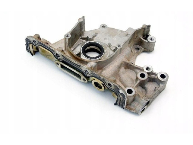 Масляный насос 04C115105C Skoda Fabia Mk3 (NJ)