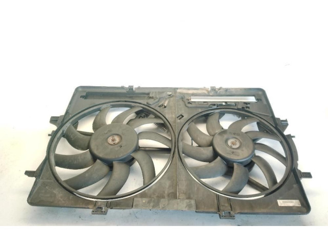 Вентилятор радиатора 8K0121003M Audi A4 Allroad