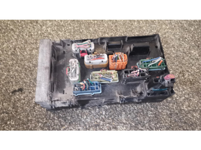 Блок предохранителей 05144579AB Chrysler Voyager